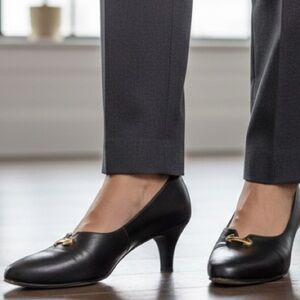 Vintage Selby "Comfort Flex" Leather Pumps - Size 6.5